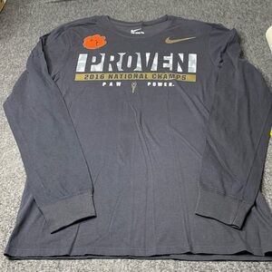 Nike Clemson Proven 2016 National Championship L/S T-shirt Size Medium